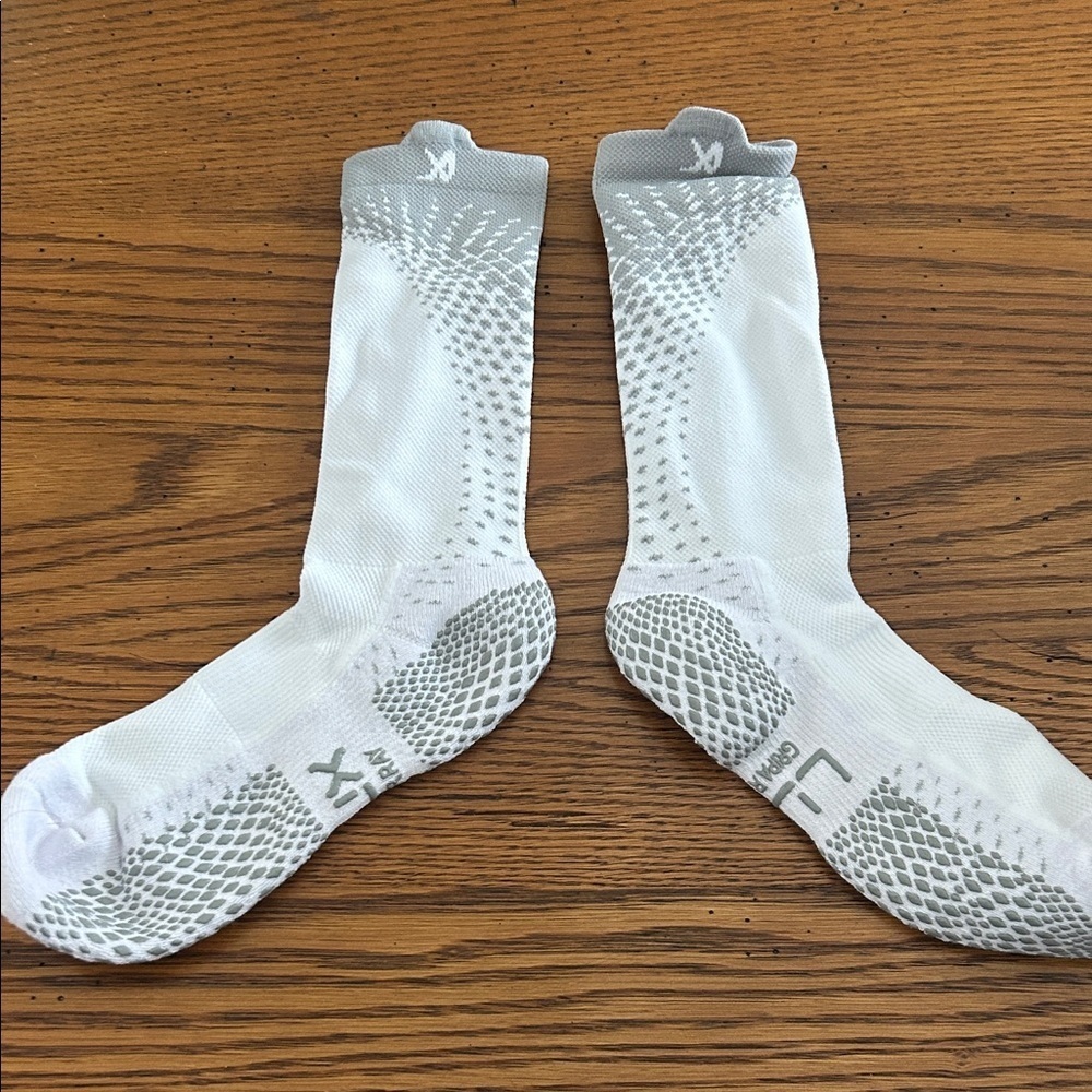 White and Gray Athletic Grip Socks/8